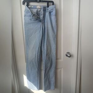 Universal Thread Light Blue Straight Leg Jeans Size 0R